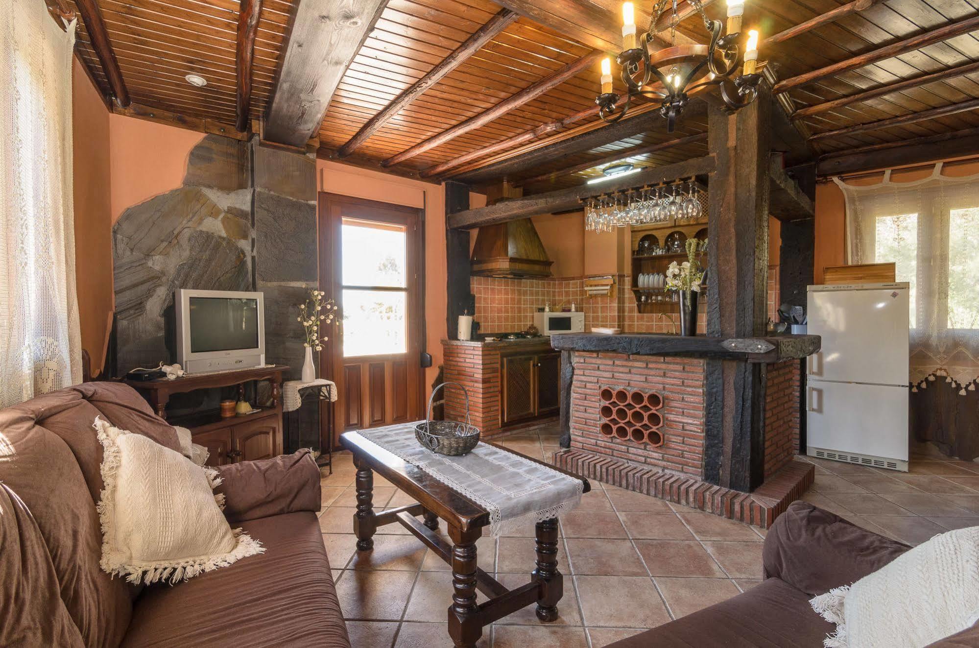 Lanjaron Rural Apartamentos Ngoại thất bức ảnh